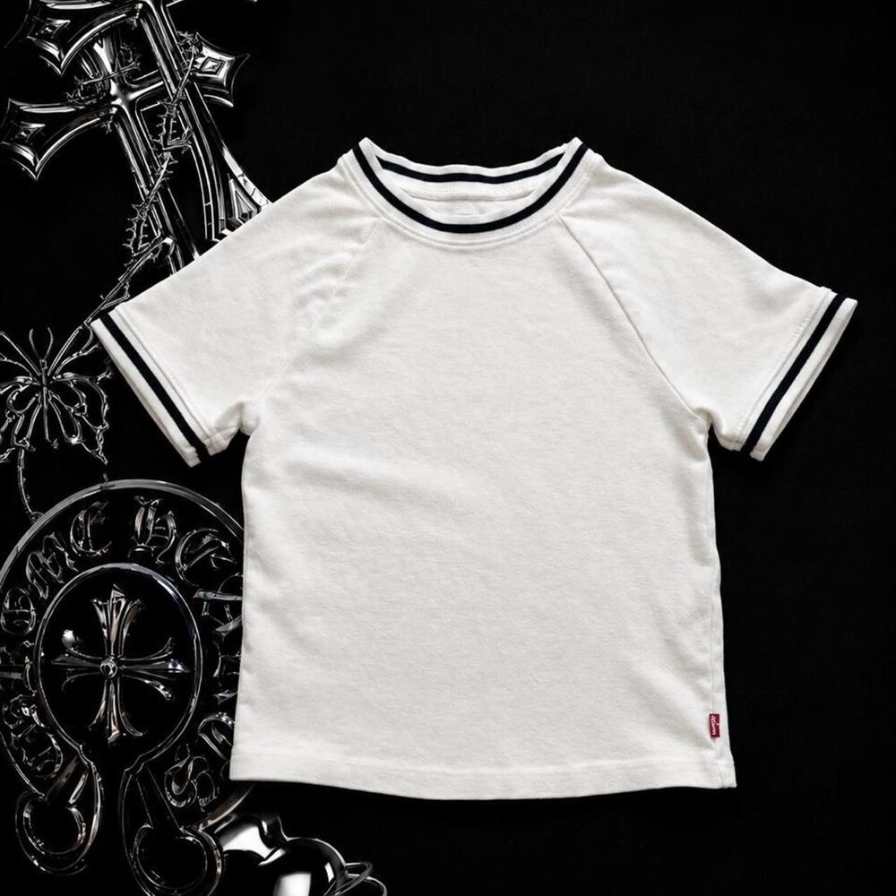 Levi-s Women's White and Cream T-shirt